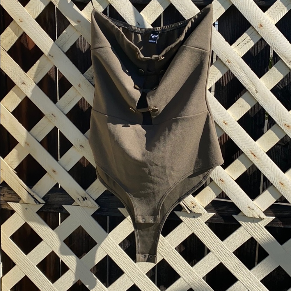 Taupe strapless bodysuit